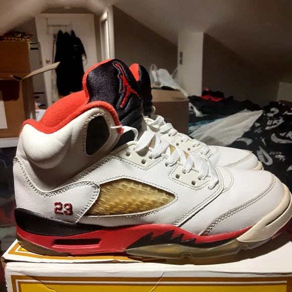 Jordan retro 5 chicago red fire - Picture 6 of 9